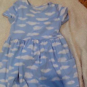 Girls short sleeve cloud dress w pockets